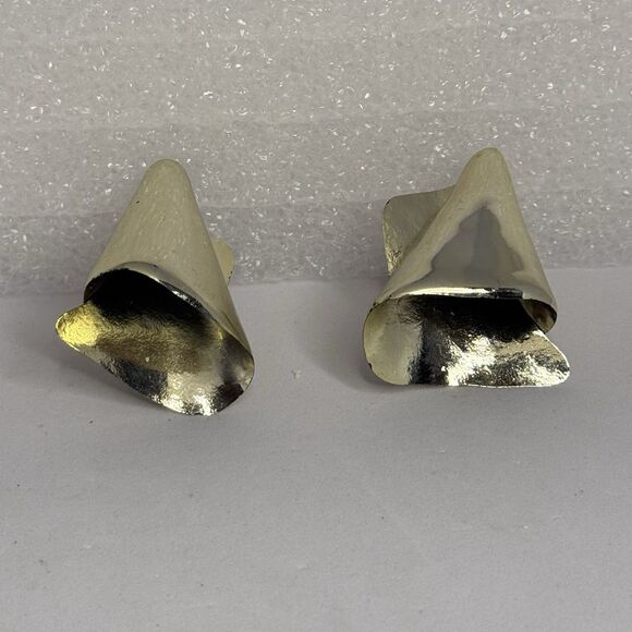 Vintage 80’s Gold Tone Sculptural Clip On Earrings Bold Abstract Geometric - Picture 1 of 4